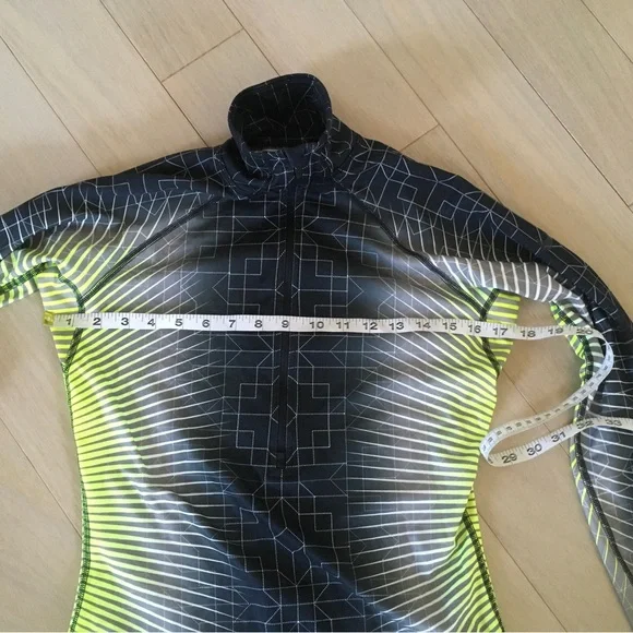 Nike Pro Hyperwarm half zip top - Picture 3 of 6
